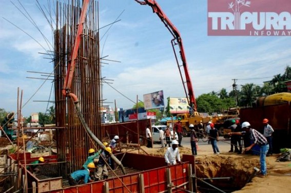 Tripura's 1st Flyover construction : Cement casting for pillars underway at Agartala, Traffic chaos rattles public